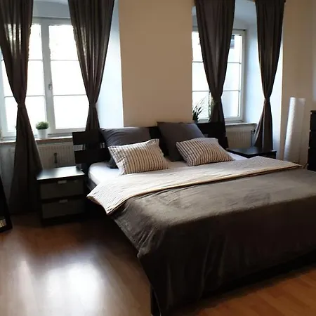Apartments Mi Casa 3 * Graz